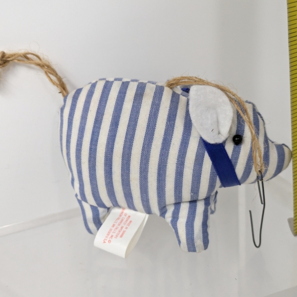 Midwest Importers Of Cannon Falls Pig Christmas Ornament - Picture 12 of 12